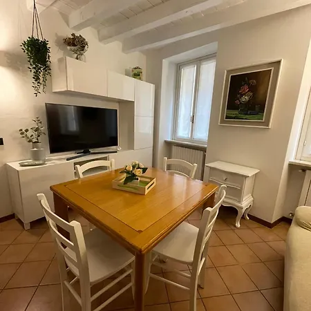 Casa Vacanza La Rosa * Toscolano-Maderno